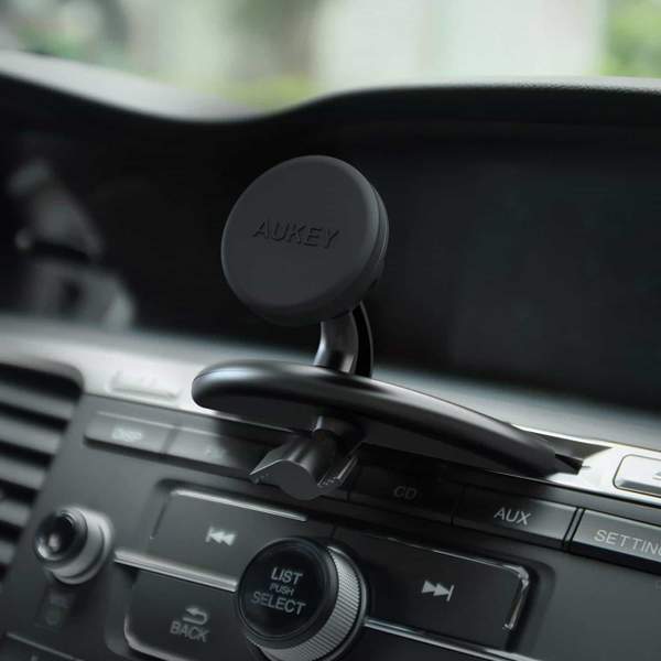 Aukey - CD Slot Magnetic Phone Mount